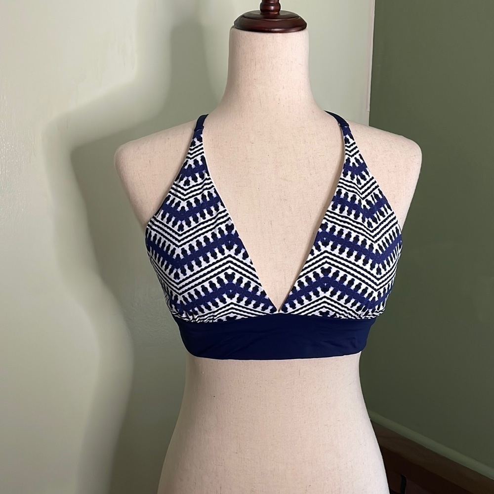 M Lands End Bikini Swimโ Top A02 6462